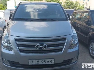2017 Hyundai Starex Wagon 12-Seater, фото 1, лот 10191223