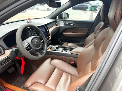 2021 Volvo XC60 T5 AWD Inscription, фото 4, лот 10365313