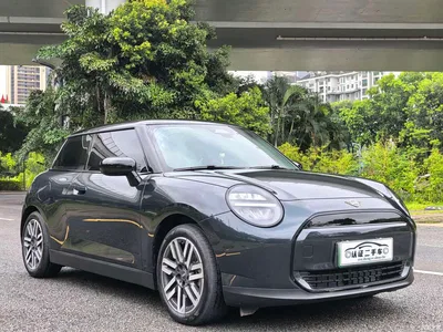 2025 MINI Electric MINI COOPER Facelift 466km COOPER E Classic Trim, фото 3, лот 11168711