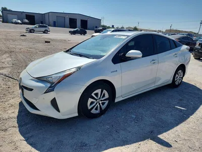 2016 TOYOTA PRIUS FOUR, фото 1, лот 10539985