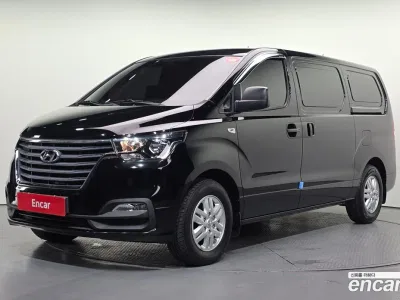 2020 Hyundai Starex Van 3-Seater, фото 1, лот 10161373