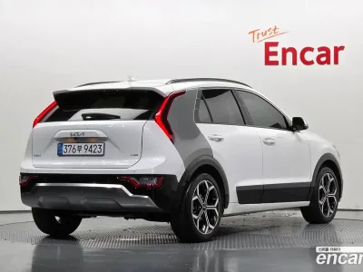 2022 Kia Niro Signature, фото 2, лот 11382414