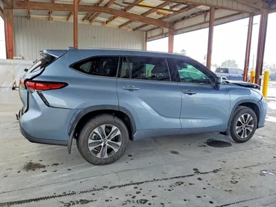 2022 TOYOTA HIGHLANDER XLE, фото 3, лот 10502408