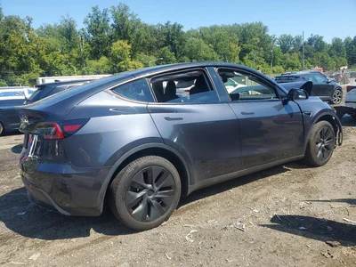 2025 TESLA MODEL Y, фото 3, лот 10856263