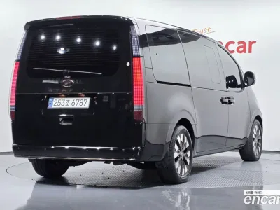 2022 Hyundai Staria Lounge 9-Seater, фото 2, лот 10110793