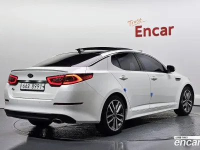 2014 Kia K5 Luxury, фото 2, лот 10142922