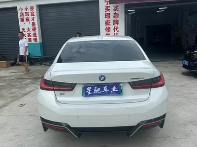 2024 BMW i3 eDrive 35 L, фото 4, лот 10472918