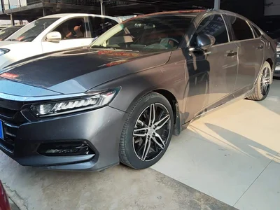 2018 Honda Accord 260TURBO Elite Edition China V, фото 1, лот 10419560