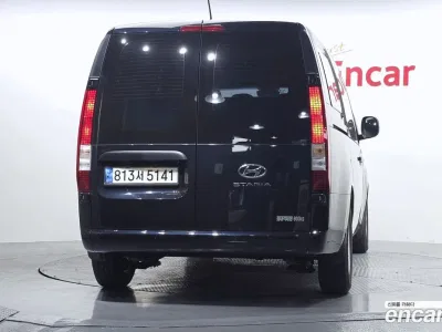 2022 Hyundai Staria Cargo 5-Seater, фото 3, лот 10053995