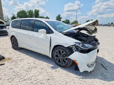 2018 CHRYSLER PACIFICA TOURING PLUS, фото 4, лот 10866094