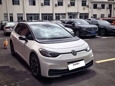 2024 Volkswagen ID.3 Outstanding Edition, фото 3, лот 10417422