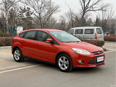 2012 Ford Focus Hatchback 1.6L Automatic Trend, фото 3, лот 10294489