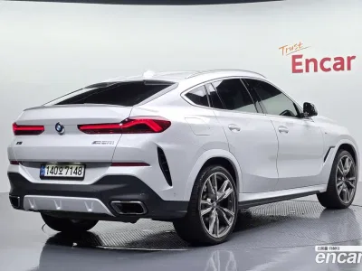 2021 BMW X6 M50i, фото 2, лот 10130979