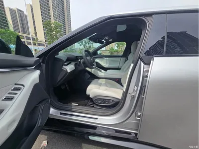 2025 XPeng P7 702km Long Range Edition, фото 4, лот 10375574