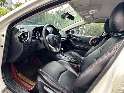 2016 Mazda Mazda3 Axela Hatchback 1.5L Automatic Comfort, фото 4, лот 10839415