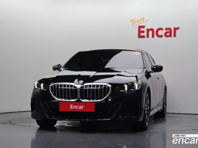 2024 BMW 5-Series 523d M Sport, фото 2, лот 10052205