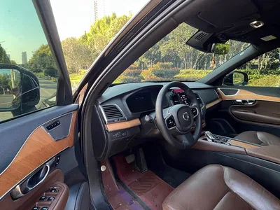 2021 Volvo XC90 B5 Smart Drive Luxury 7-seater, фото 4, лот 11571661