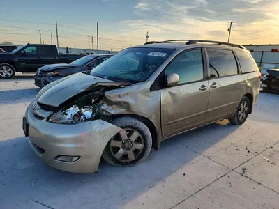 2009 TOYOTA SIENNA XLE, фото 1, лот 10528825