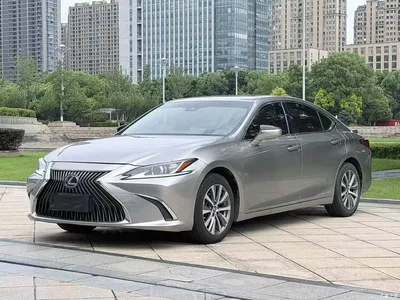 2018 Lexus ES 300h Excellence Edition China V, фото 1, лот 10316989