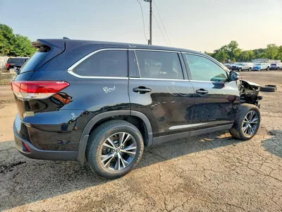 2019 TOYOTA HIGHLANDER LE PLUS, фото 3, лот 10539631