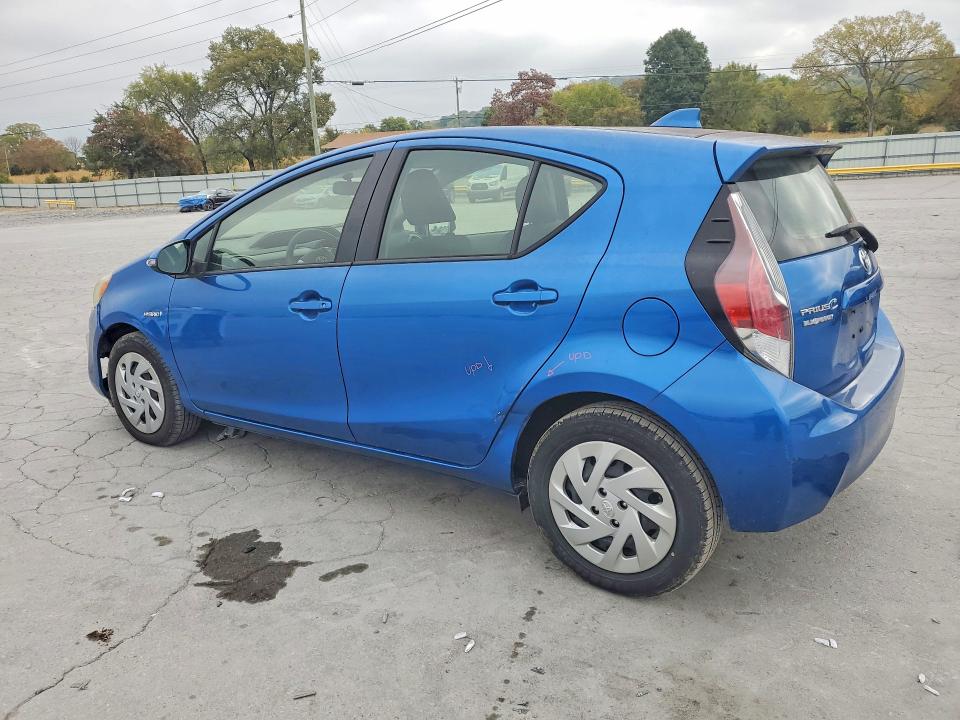 2016 TOYOTA PRIUS C TWO, фото 2, лот 11185552