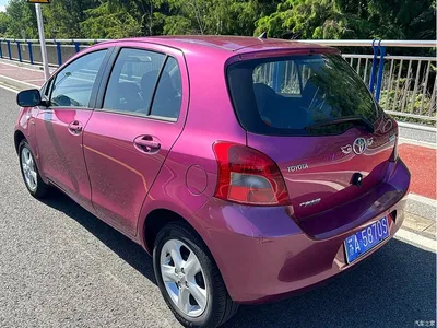 2011 Toyota Yaris 1.6G Auto Dynamic Edition, фото 3, лот 11194033