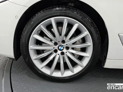 2023 BMW 5-Series 530i Luxury, фото 4, лот 10048142