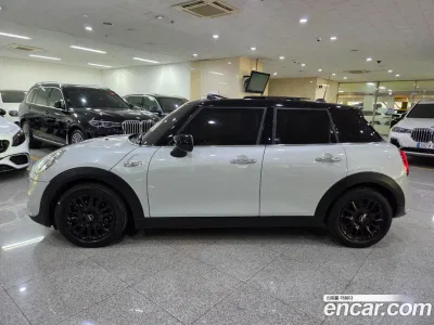 2020 Mini Cooper 5Door Standard, фото 2, лот 10099866
