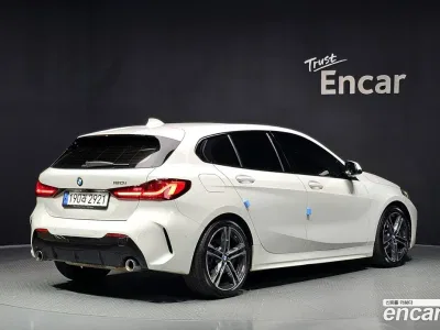 2022 BMW 1-Series 120i M Sports, фото 1, лот 10039387
