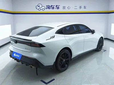 2023 Changan UNI-V 1.5T Premium Edition, фото 3, лот 11103241