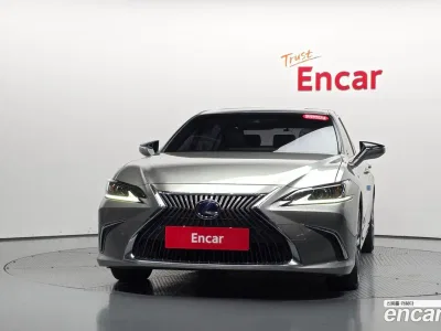 2019 Lexus ES 300h Supreme, фото 2, лот 11583953