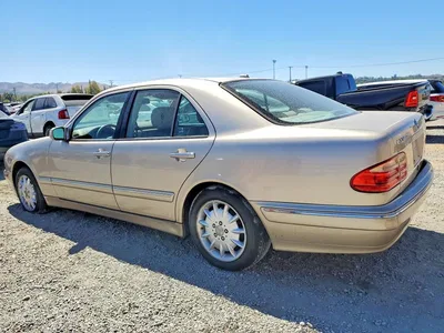 2000 MERCEDES-BENZ E 320, фото 2, лот 10972014