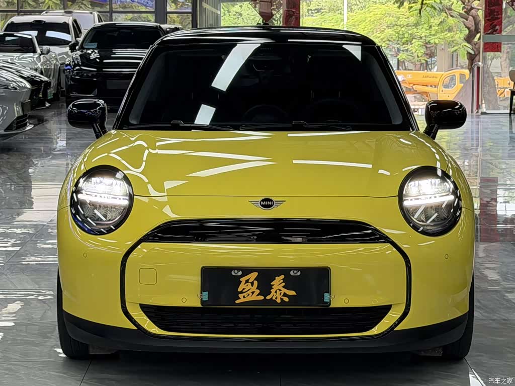 2024 MINI Electric MINI COOPER 456km COOPER E Classic, фото 2, лот 11221997