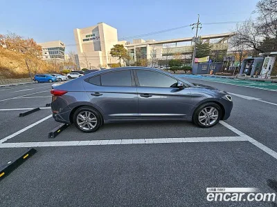 2017 Hyundai AVANTE 1.6 GDI Smart, фото 4, лот 10085994