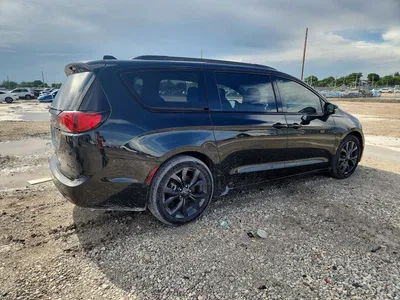 2018 CHRYSLER PACIFICA LIMITED, фото 3, лот 10867388