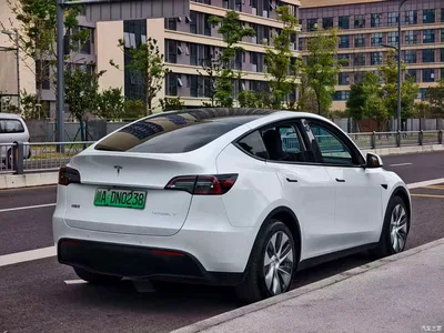 2021 Tesla Model Y Standard Range Rear-Wheel Drive, фото 3, лот 10887526