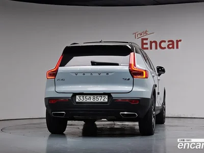 2020 Volvo XC40 T4 R-Design, фото 3, лот 10178173