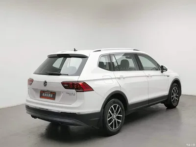 2018 Volkswagen Tiguan L 330TSI Automatic 2WD Luxury Edition, фото 2, лот 10397283