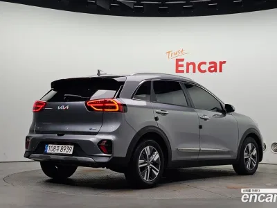 2022 Kia Niro 1.6 HEV, фото 2, лот 11182196