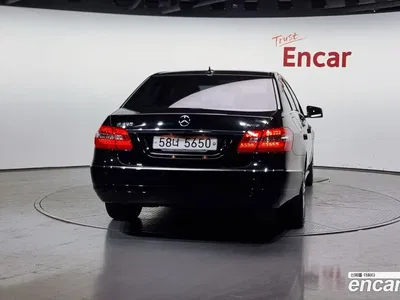 2011 Mercedes-Benz E-Class E220 CDI Avantgarde, фото 4, лот 10056328