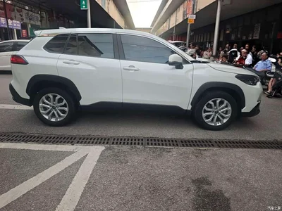 2022 Toyota Frontlander 2.0L CVT Elite, фото 4, лот 10292643