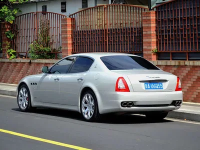 2010 Maserati Quattroporte 4.7L Executive Edition, фото 4, лот 11241342