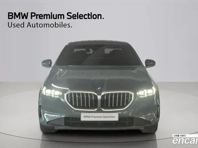 2026 BMW 5-Series 530i xDrive, фото 2, лот 10192554