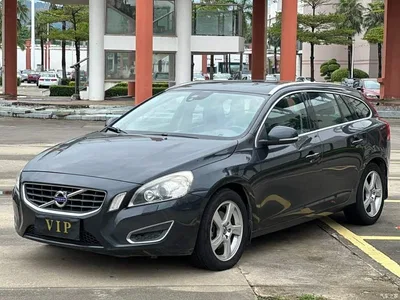 2013 Volvo V60 T5 Prestige Edition, фото 1, лот 11571644