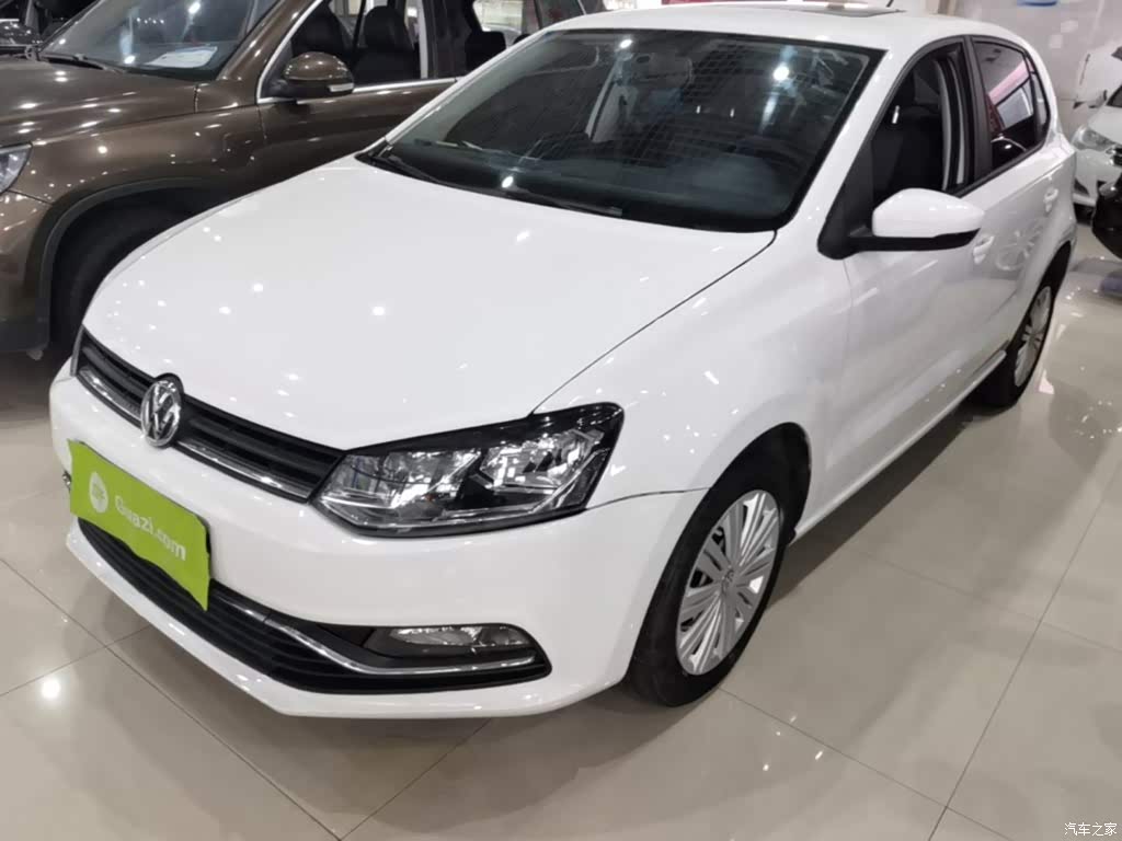 2016 Volkswagen Polo 1.6L Automatic Comfort, фото 1, лот 11214455