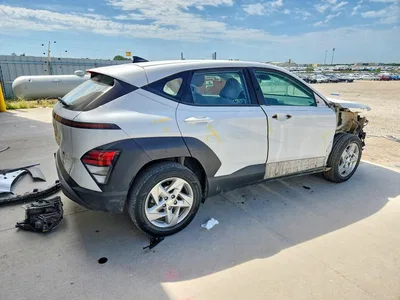 2024 HYUNDAI KONA SE, фото 3, лот 10750247