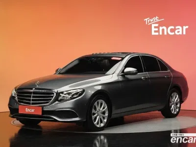 2017 Mercedes-Benz E-Class E220d Exclusive, фото 1, лот 10169546
