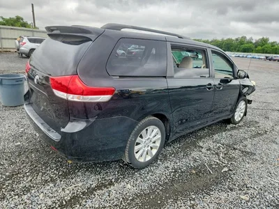 2012 TOYOTA SIENNA LE, фото 3, лот 10550775