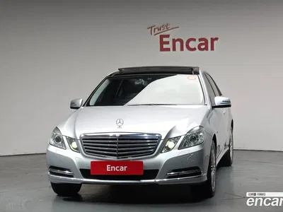 2012 Mercedes-Benz E-Class E300 Elegance, фото 2, лот 10047852