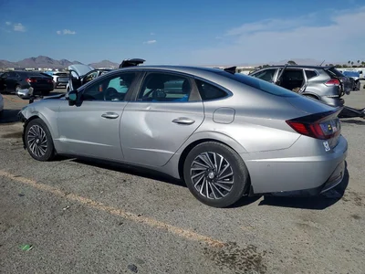 2023 HYUNDAI SONATA HYBRID LIMITED, фото 2, лот 10893888